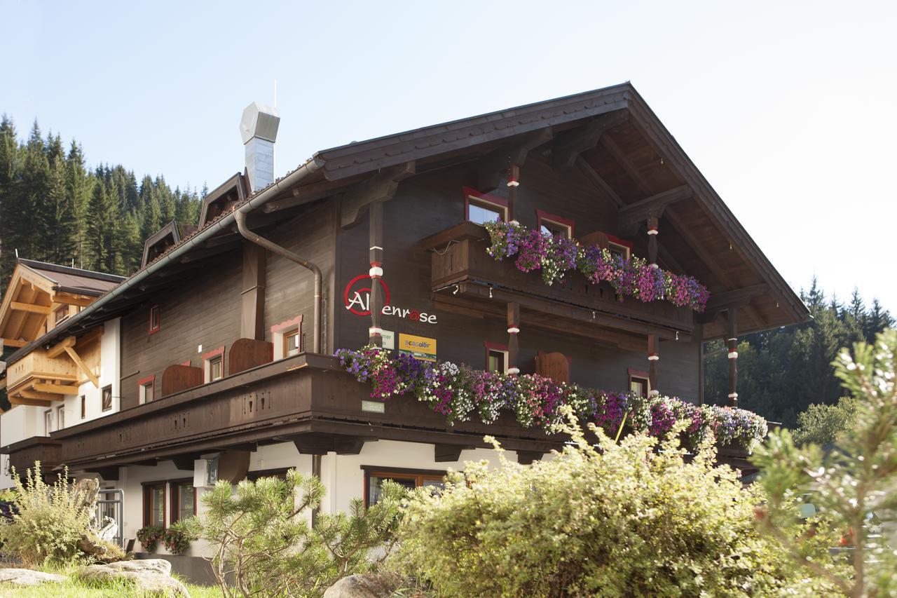 Alpenrose Hotel-Garni Gerlos Exterior foto