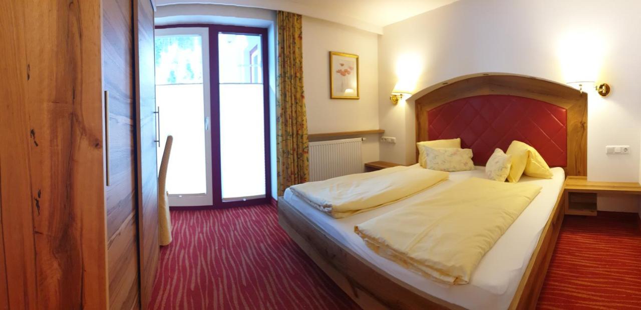 Alpenrose Hotel-Garni Gerlos Quarto foto